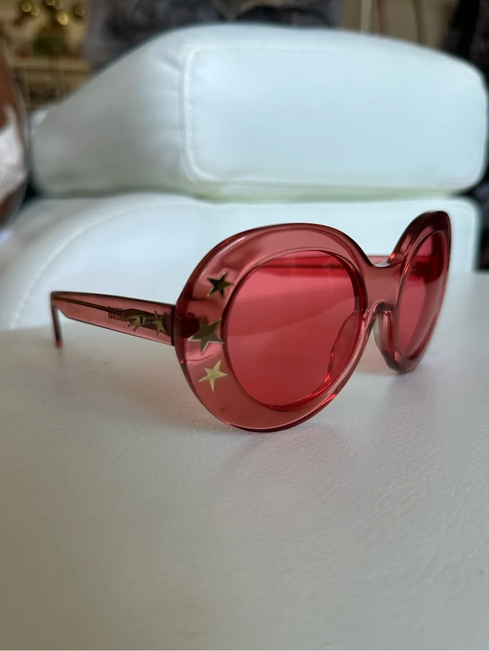 Poppy Lissiman ‘dakota’ in strawberry 🍓 round pink clear + gold star accents